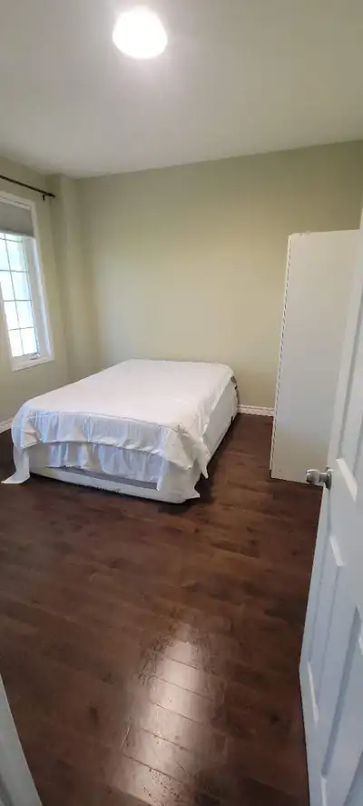 1 Bedroom in Shared House Elia lane & Leitch, North York