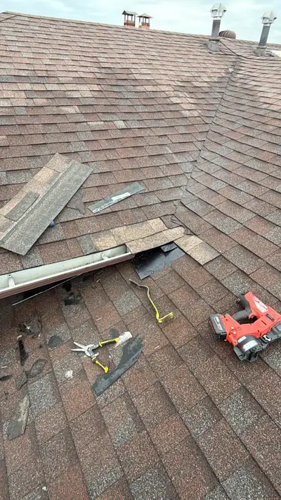 ROOF LEAK? WATER COMING IN? MISSING SHINGLES? Fast same-day / next-day roof repairs across Toronto &...