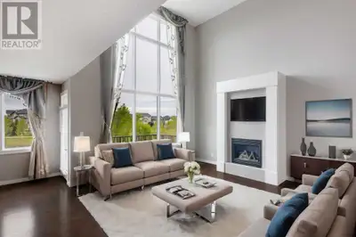 Stunning Pond-View House for Rent!