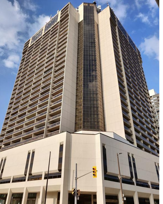 1 BEDROOM CONDOMONIUM - $1,700   ELECTRICITY