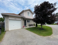 Beautiful Townhouse in Stayner 