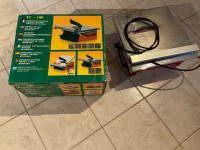 Tronçonneuse électrique portable / Portable electric saw