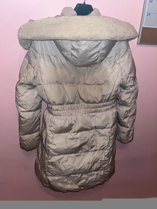 Coach winter coat women/manteau d’hiver (off white)  in Women's - Tops & Outerwear in City of Montréal - Image 3