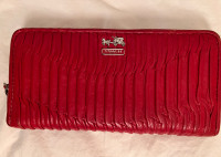 Coach leather wallet - Red