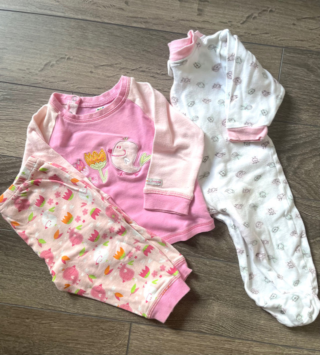 Pyjamas long bebe fille 12 mois dans Vêtements - 12 à 18 mois  à Sherbrooke