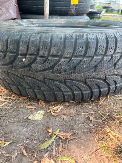 X1 USED 235/65/17 Sailun Ice Blazer TREAD 9/32 DOT 2014 CASH AND CARRY