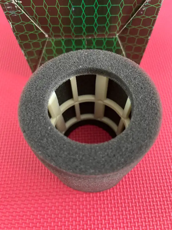 Kawasaki Vulcan EN 500 Air Filters oe 11013-1185 HiFlo HFA2501 in Other in Barrie - Image 3