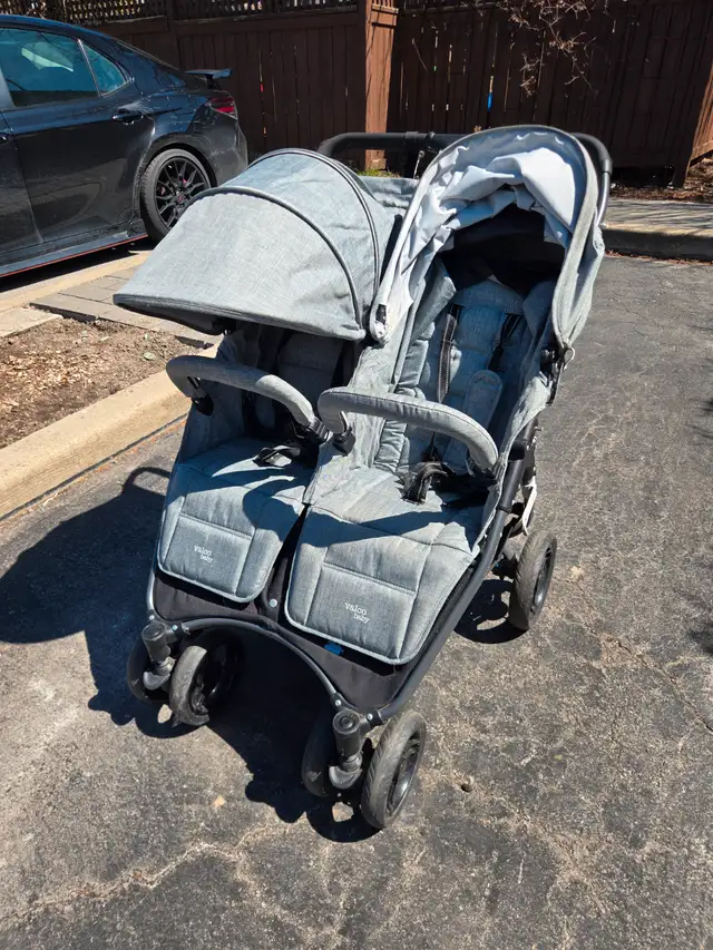 Valco Dual Seat Stroller $500.00 in Strollers, Carriers & Car Seats in Hamilton - Image 5