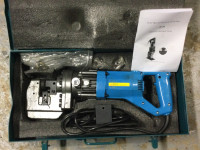 JP-20 Electric Hydraulic Puncher with case