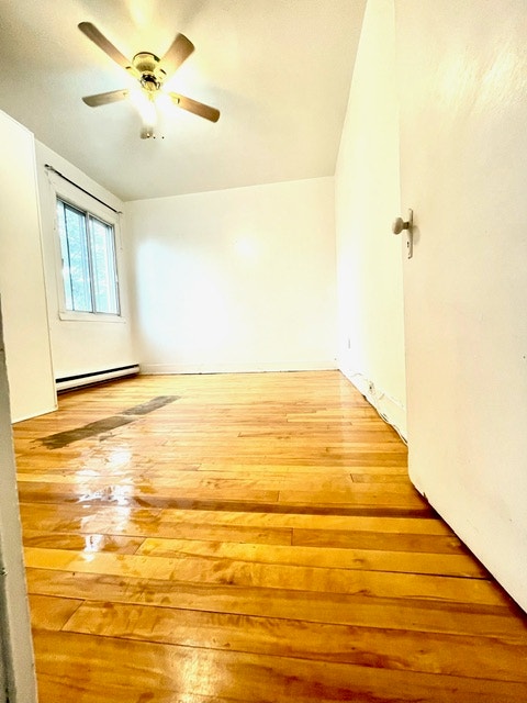 One rooms in a shared 6 ½ unit near Metros available now — photo 2