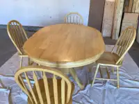 Table All Wood.