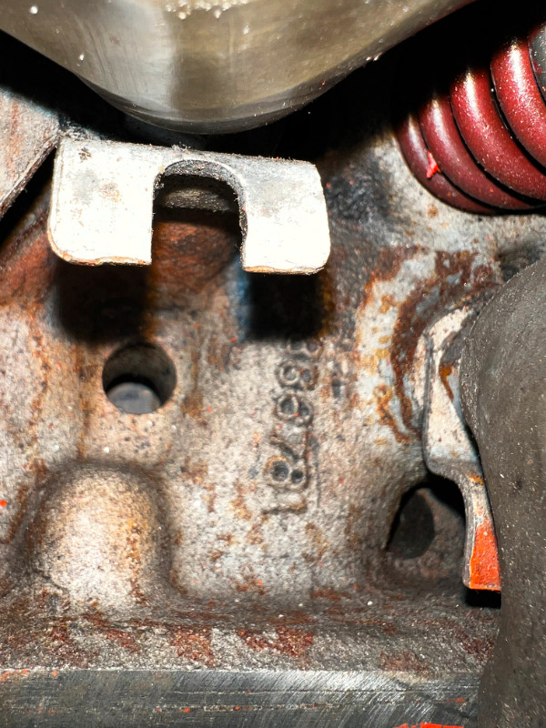 Big Block Chevy Heads in Engine & Engine Parts in Oakville / Halton Region - Image 3