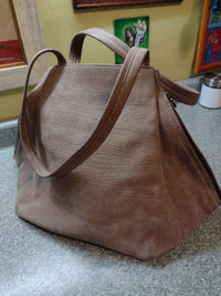 Large high-end designer purse by Arche