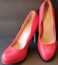 Le Chateau Red Leather Platform High Heel Shoes Sz 6