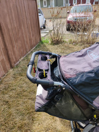 Bob jogging stroller with Graco snuglock car seat adapter