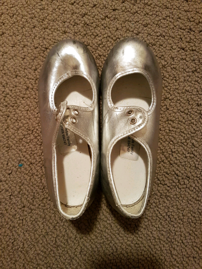 Silver tap dance shoes kids size 11, View more