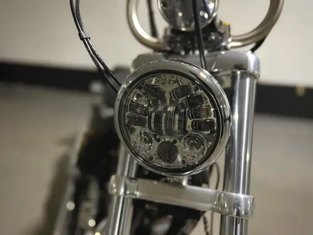 Harley Davidson XL1200V Sportster Seventy-Two in Street, Cruisers & Choppers in City of Toronto - Image 8