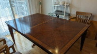 Ethan Allen Goodwin Dining Table and Chairs