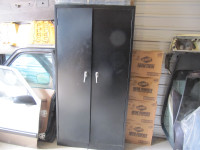 Solid Steel Heavy Duty Lockable Storage Shelf Locker Ex Cond