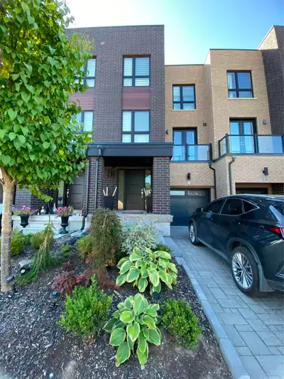 Available for rent starting immediately, located on the second floor of a well-maintained 3-storey t...