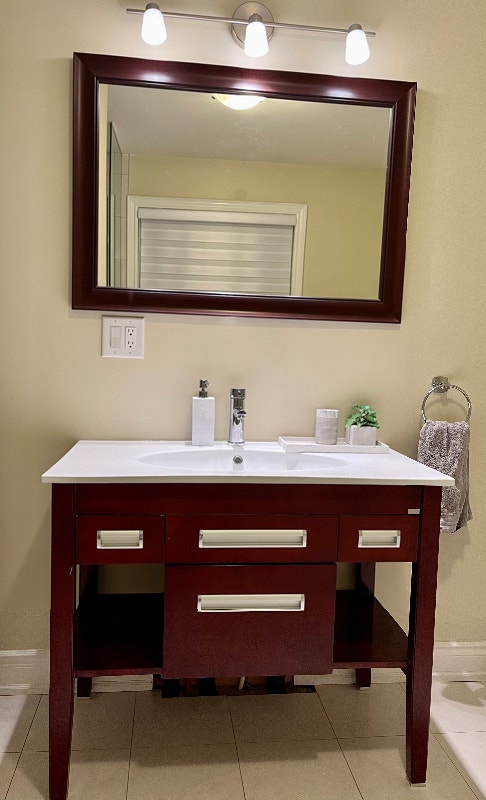 Bathroom remodel sale 400 & 401 (quick sale) vanity, mirrors ...