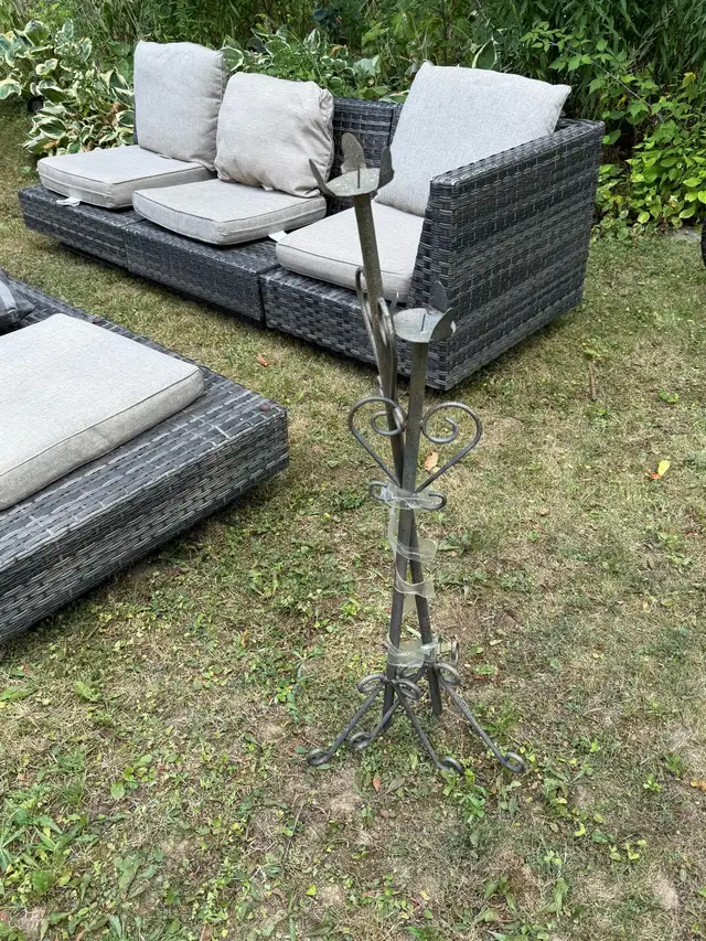 Outdoor furniture set in Patio & Garden Furniture in Mississauga / Peel Region - Image 3