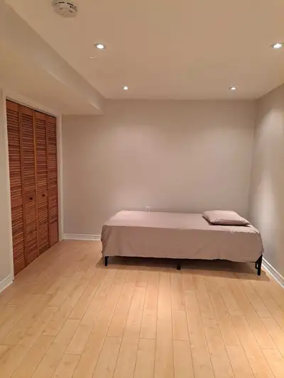 Studio Basement Apartment for Rent in Whitby - Available November 1 Taunton Rd & Brock St, Whitby ‍♀...
