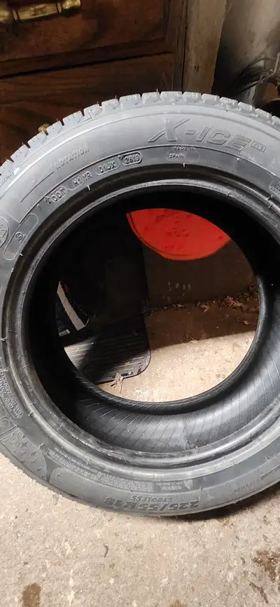 Set of 4, 225/55 r18, from kia sportage