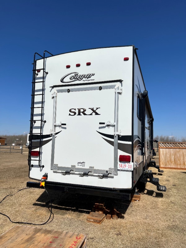 2014 Keystone Cougar 326SRX Toy Hauler Travel Trailers & Campers
