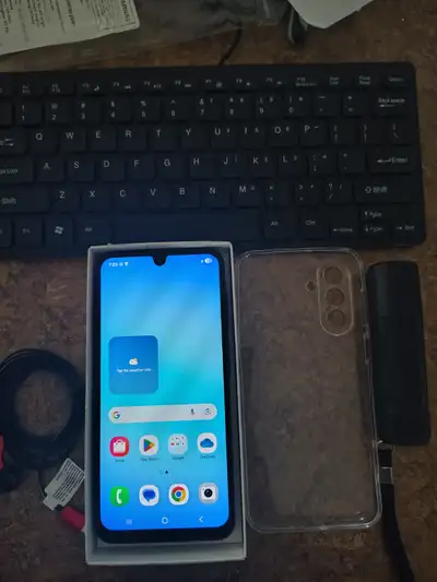 NEW UNLOCK SAMSUNG A17 5G 2026--4 GIG RAM--DUAL SIM-5 OS UPDATE, View more