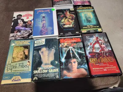 Horror VHS The Howling - 25 Honeymoon - sold Texas chainsaw 2 - sold The Alchemist cut box - sold Th...