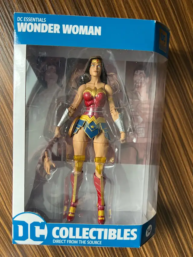 DC Collectibles Direct Toys Essentials Wonder Woman 2 in Toys & Games in West Island - Image 2