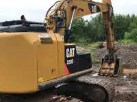 2016 CAT320E 1OWNER HYD THUMB,PLUMBED FOR MULCHER CALL5064613657