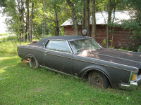 1970  1971 lincoln  parts  cars   780 789 4193 only