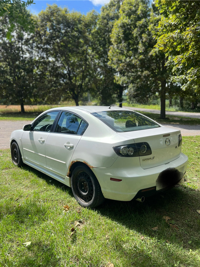 MAZDA 3 Sedan in Cars & Trucks in Kawartha Lakes - Image 2