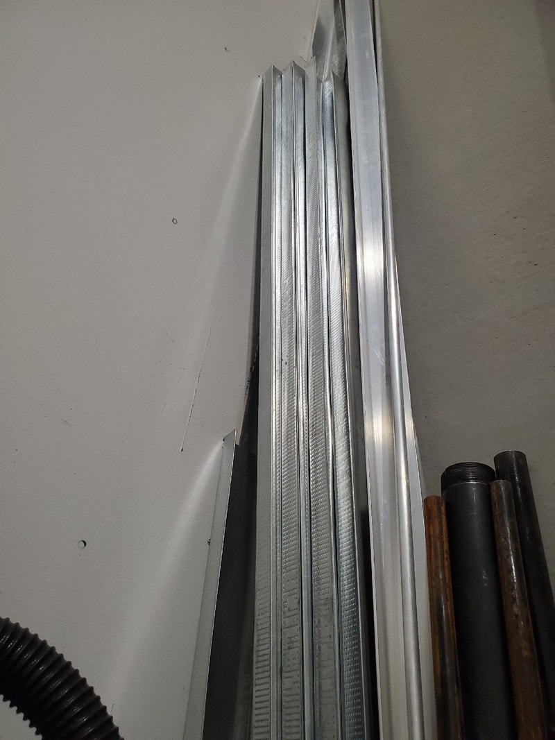 6 2x4x12' Steel studs Free Stuff Calgary Kijiji