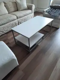 COFFEE TABLE & SIDE TABLES FOR SALE-MUST PICK UP