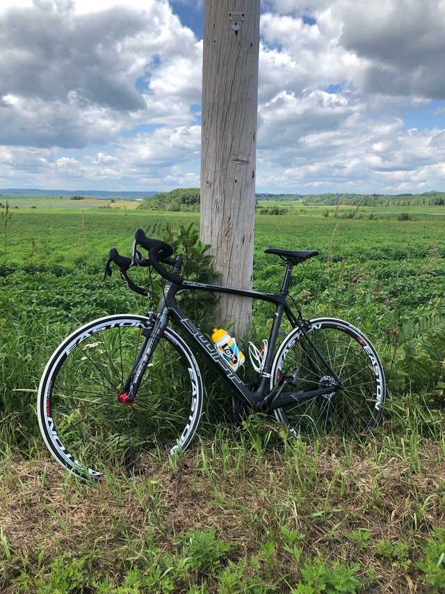 Vélo de route carbone dans De route  à Shawinigan - Image 2