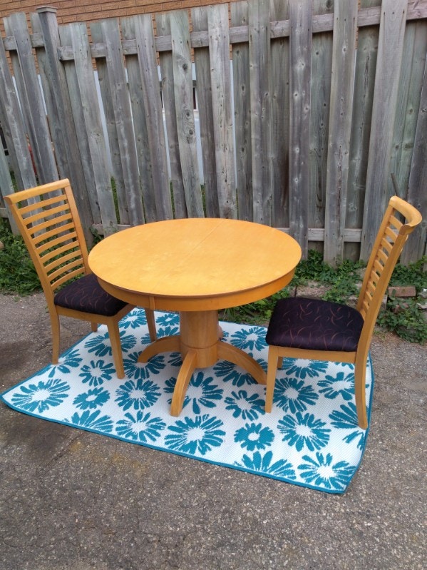 Table and Chairs Delivery Available Dining Tables & Sets