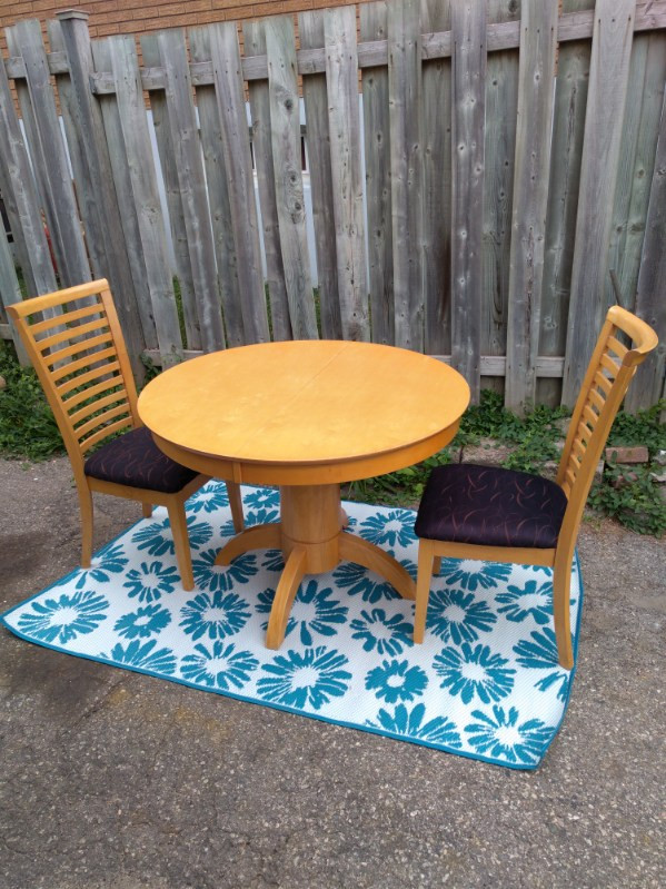 Table and Chairs Delivery Available Dining Tables & Sets