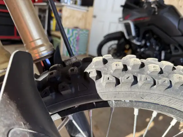 2019 Kawasaki KX450 in Dirt Bikes & Motocross in Medicine Hat - Image 7