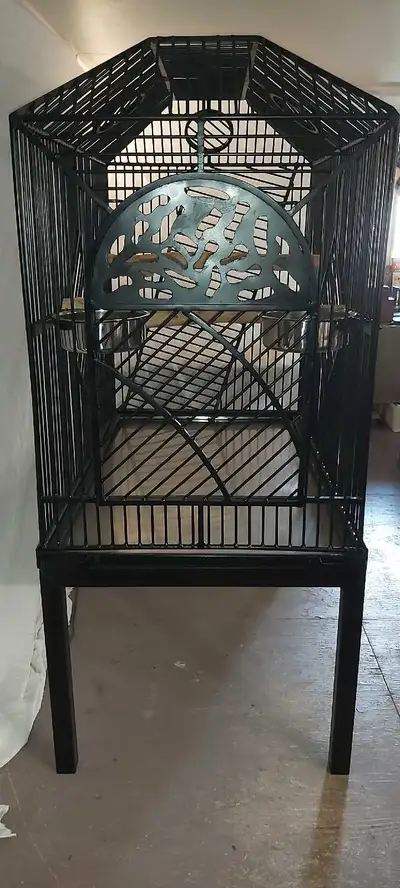 Great gift idea one of a kind custom made Macaw Cockatoo cage!, View more