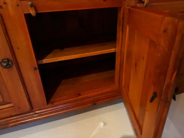 RABAIS - Meubles québécois de marque LE BAHUTIER en bois massif in Bookcases & Shelving Units in Longueuil / South Shore - Image 6