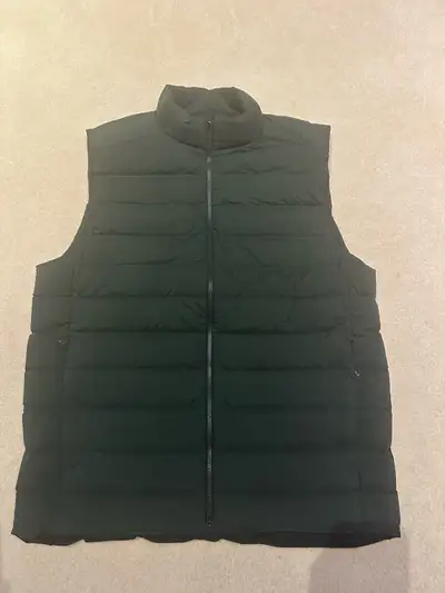Lululemon Down Vest - Men Medium M - Green NWT, View more