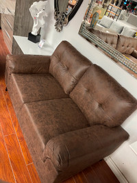 loveseat brown sofa