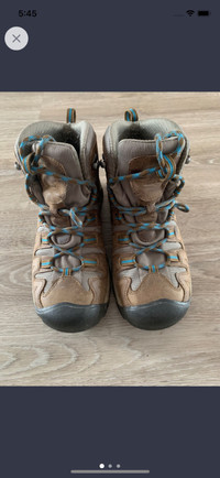 KEEN hiking boot, women, size 8.5