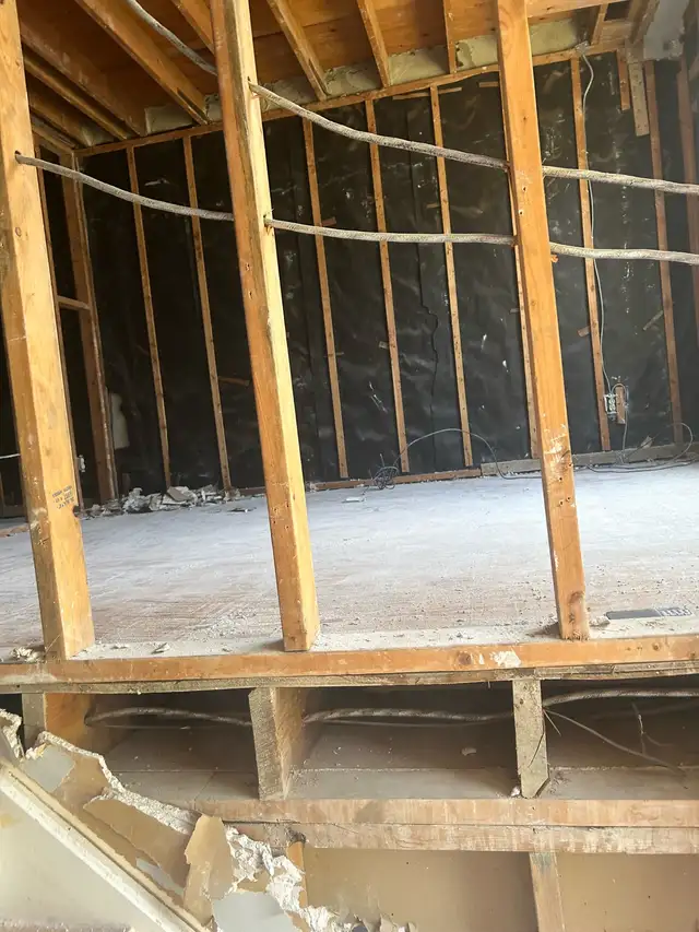 45 yrs experience in demolition and floor removal in Excavation, Demolition & Waterproofing in City of Toronto - Image 5