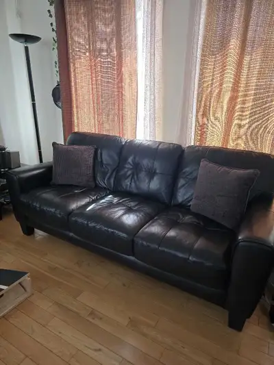 Divan cuir veritable 3 places, View more