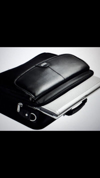 Targus laptop briefcase