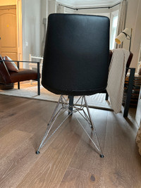 8 DINING CHAIRS- excellent condition!